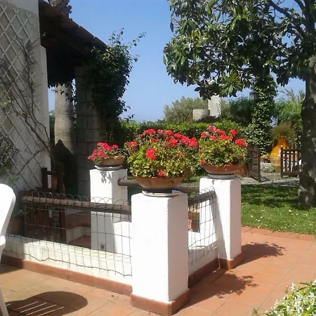 Moma Giardino, Tennis E Piscina Panoramica Ischia